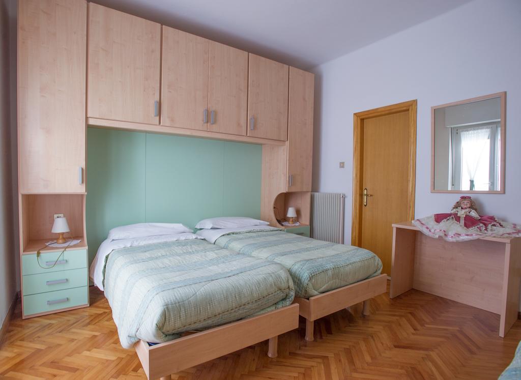 Albergo Italia Molveno Esterno foto